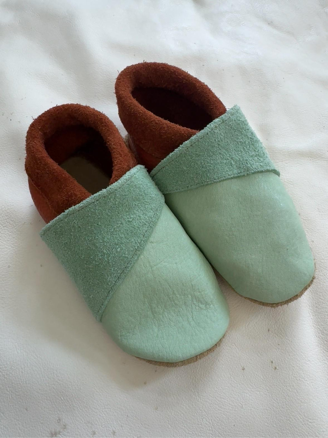 Schräg - mint/rostbraun