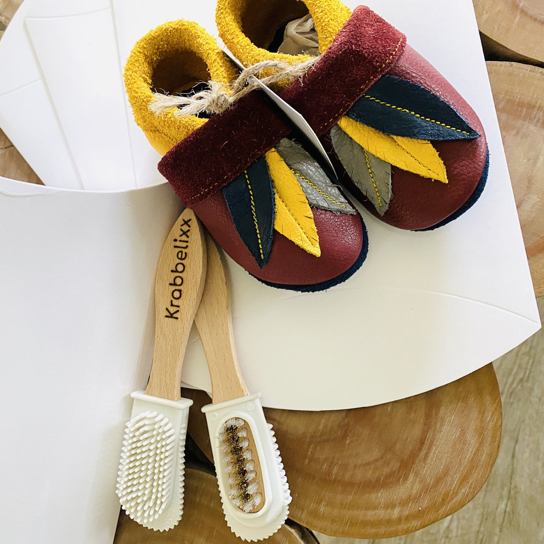 BUNDLE Geschenkverpackung & Pflegebürste